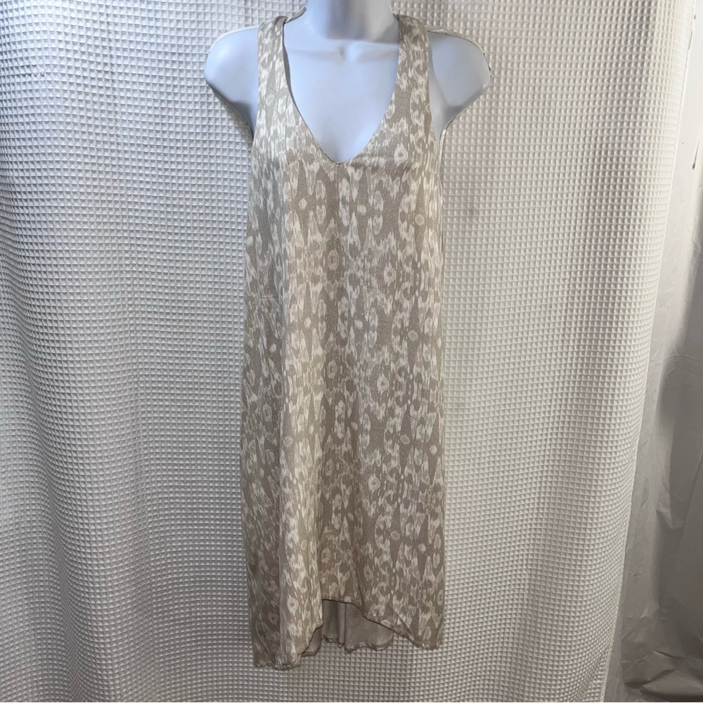 Freedom Trail ladies Beige Patterned Midi Dress size small